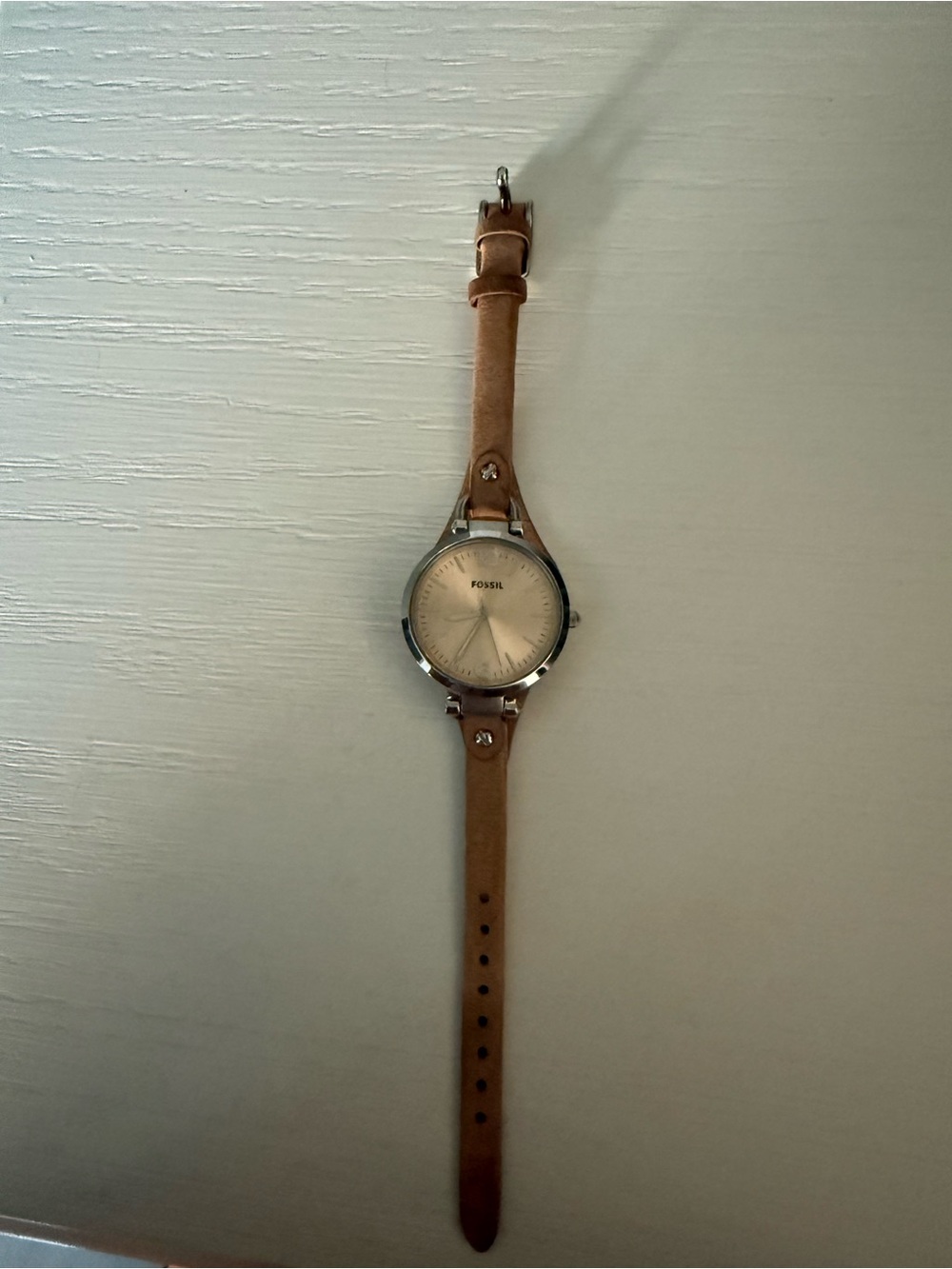 Women’s Fossil Slim Tan Leather Strap Watch-NEEDS NEW BATTERY